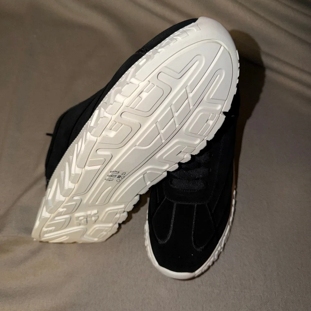 DKNY Laeoni Platform SN Women Black White Suede Chunky Sneakers K4408656 Size 11